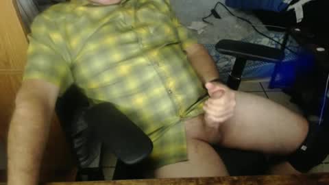 Snapshot of luckycharms9595 chatting on 01.24.25 luckycharms9595 online show from 01.24.25