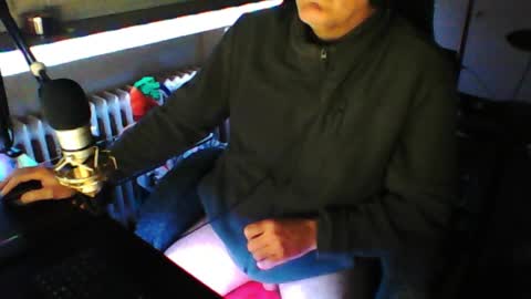 Snapshot of luckyfreak1 chatting on 02.13.26 call me Stefan online show from 02.13.26