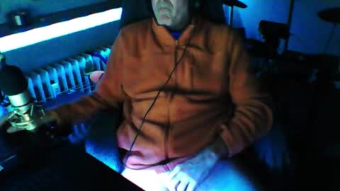 Snapshot of luckyfreak1 chatting on 03.06.26 call me Stefan online show from 03.06.26