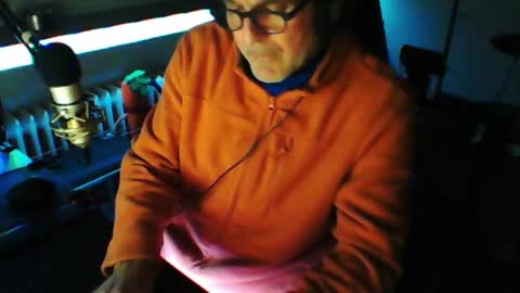 Snapshot of luckyfreak1 chatting on 03.07.26 call me Stefan online show from 03.07.26