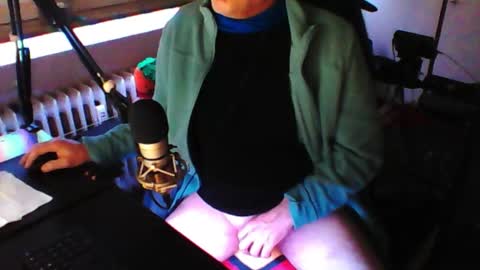 Snapshot of luckyfreak1 chatting on 03.13.26 call me Stefan online show from 03.13.26