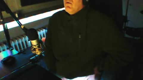        call me  Stefan online show from 05.02.26