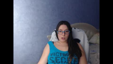 luckylinda23 online show from 01.29.25
