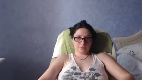 luckylinda23 online show from 06.15.26