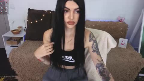 Monika online show from 09.13.25