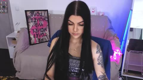 Monika online show from 11.07.25