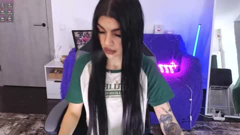 Monika online show from 11.29.25