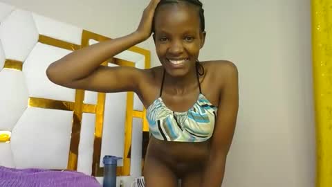 Snapshot of luckyy003 chatting on 03.11.25 brielle online show from 03.11.25