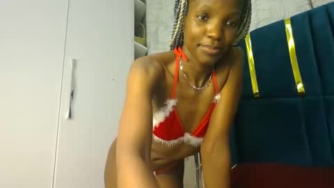 Snapshot of luckyy003 chatting on 12.13.25 brielle online show from 12.13.25