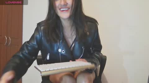 Lucy online show from 11.12.25