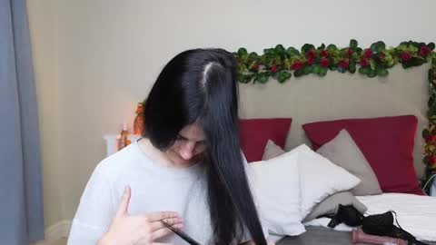 Lucy online show from 03.11.25