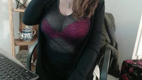 Snapshot of lucy_0000 chatting on 01.10.26 lucy_0000 online show from 01.10.26