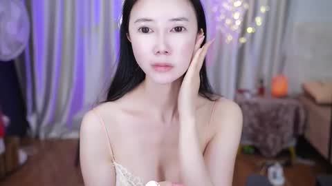 Snapshot of lucy__bb chatting on 02.07.26 Lucy online show from 02.07.26