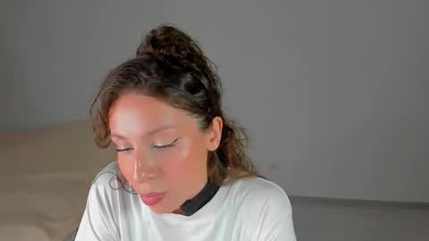 lucy__ray online show from 03.05.26