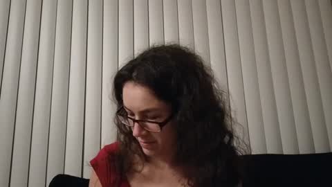 Snapshot of lucy_allison chatting on 02.06.25 Lucy online show from 02.06.25