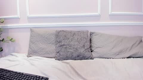 lucy_canel online show from 11.18.25