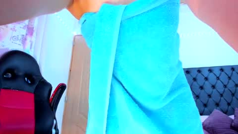 lucy online show from 06.25.26