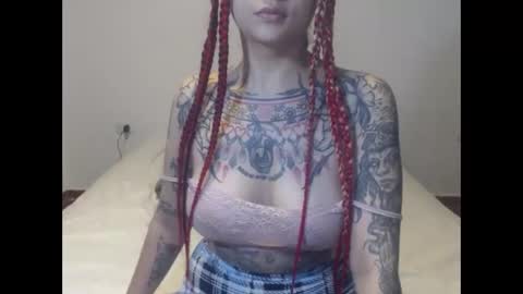 Snapshot of lucy_dreams69 chatting on 01.03.25 Lucia online show from 01.03.25