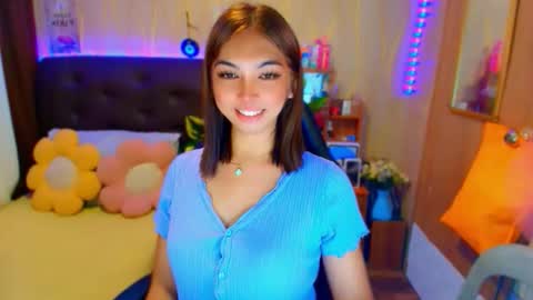 Snapshot of lucy_gray29 chatting on 09.22.25 Lucy online show from 09.22.25