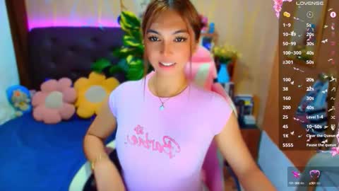 Snapshot of lucy_gray29 chatting on 10.13.25 Lucy online show from 10.13.25