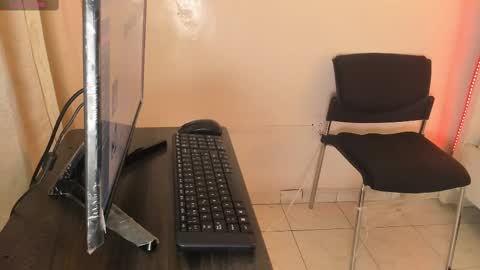 Lucy online show from 11.09.25