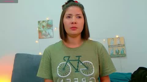 Snapshot of lucy_monroe_ chatting on 11.24.25 Lucy online show from 11.24.25