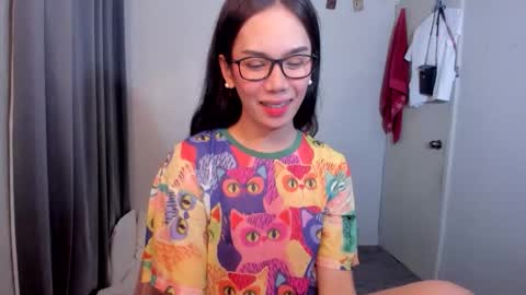 lucy_shane online show from 10.12.25