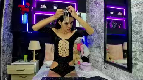 Lucy unlimit come back here  online show from 07.19.26