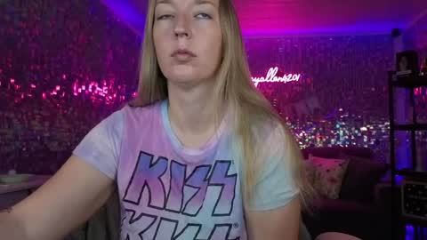 lucyallen4201 online show from 04.23.26
