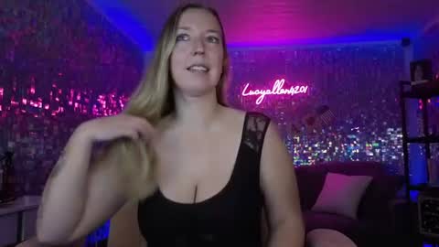 lucyallen4201 online show from 06.18.26