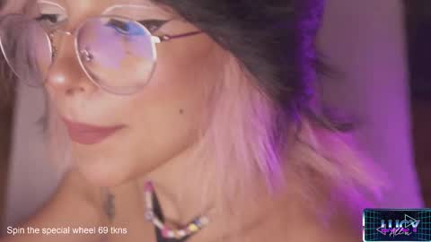 Lucy Alien  online show from 01.27.25