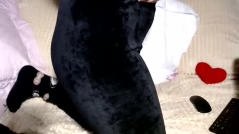 Snapshot of lucygolds chatting on 12.09.24 LucyGoldS online show from 12.09.24