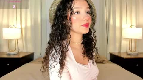 Snapshot of lucylovelyy1 chatting on 06.20.26 Lucy online show from 06.20.26