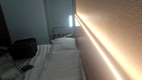 Snapshot of lucyloveslookers78240 chatting on 10.06.25 Lucy Loves Lookers online show from 10.06.25