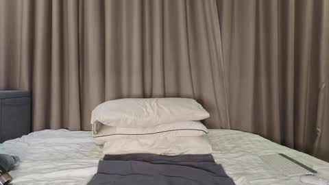 Snapshot of lucynuty chatting on 11.30.25 Love kinky Go here online show from 11.30.25