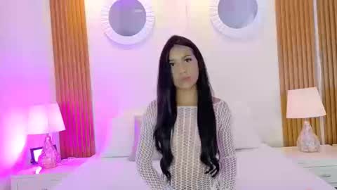 LucyOwenss  online show from 10.18.25