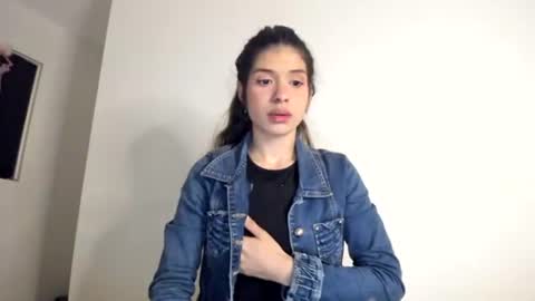 lucyportman online show from 04.16.26