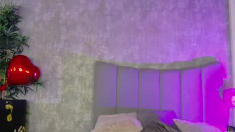 lucyrayy online show from 02.24.26