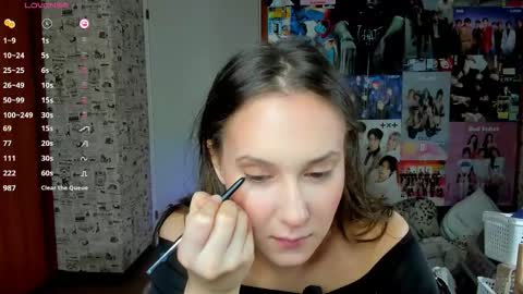 Snapshot of lucyrose33 chatting on 10.31.25 Lucy Rose online show from 10.31.25