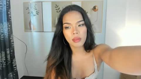 lucyvane online show from 07.29.26
