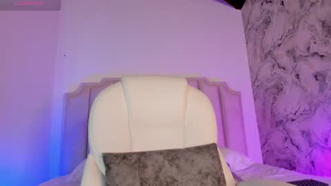 Lucy Vega online show from 01.17.25