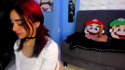 LucyWalkeer online show from 06.18.26