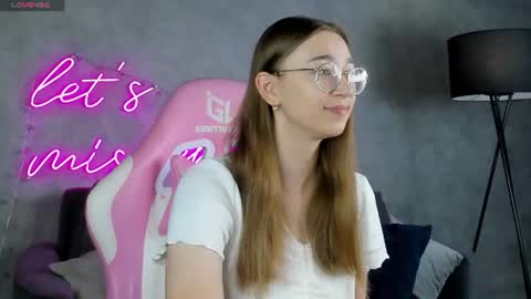 Snapshot of lucyy_green chatting on 07.02.26 Lucy online show from 07.02.26