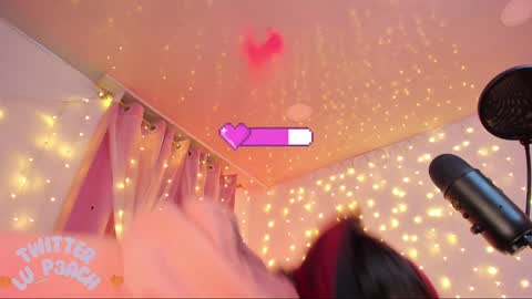 Snapshot of lucyy_peach chatting on 01.30.25 LUCYY FROM HOME  online show from 01.30.25