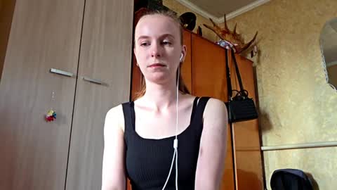 Snapshot of lucyzachar chatting on 03.31.26 Sofia online show from 03.31.26