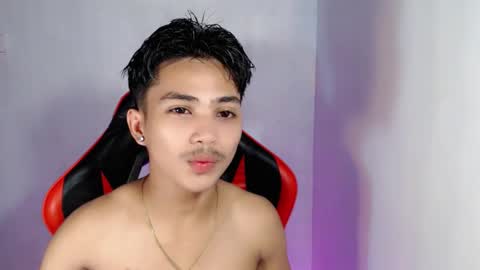 Snapshot of luda_69 chatting on 10.22.25 luda_69 online show from 10.22.25