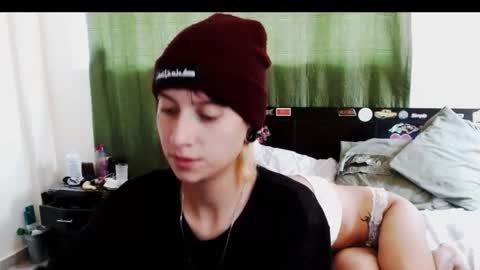 lugiiz05_ online show from 11.16.25