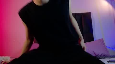 Lui online show from 04.30.26