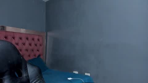 Snapshot of luigi1_ chatting on 12.21.24 Luigi Vitale online show from 12.21.24