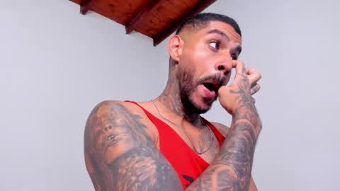 Snapshot of luigi1_ chatting on 09.21.25 Luigi Vitale online show from 09.21.25